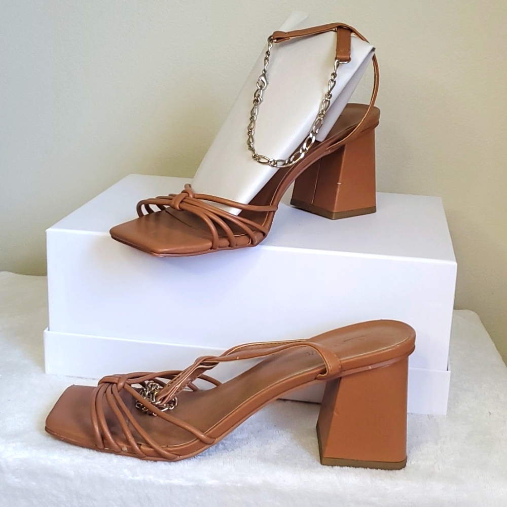 Camel Colorwd Shoes by Open Edit 3 inch Bloch Heels Chain Detail